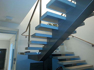 Escada 4
