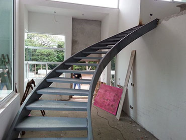 Escada 9